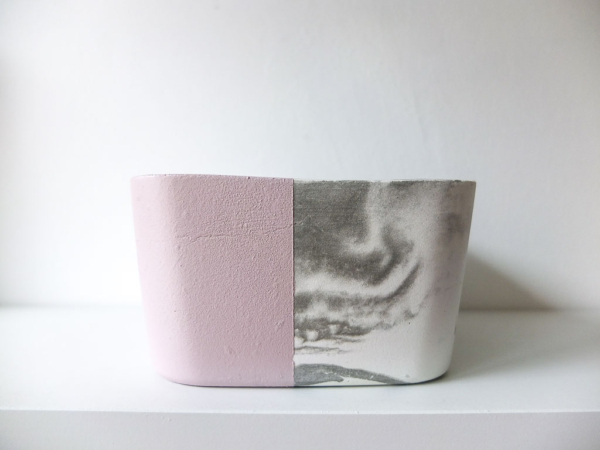 pink and marbled grey square pot