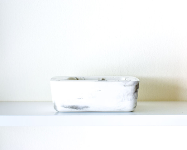 marbled grey rectangular pot